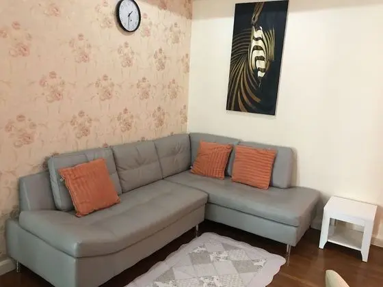 Basic Apart Daire, 2 Yatak Odası, Mutfak, Denize Bakan