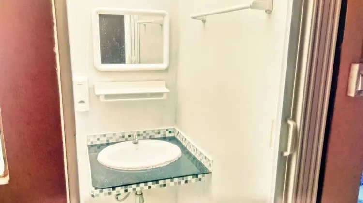 Standard room - Aircon  (Min. Age 6 years old)
