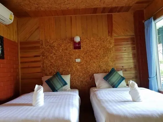 Standard Room with Garden View
