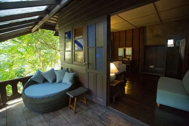 Deluxe Bungalow with Garden View