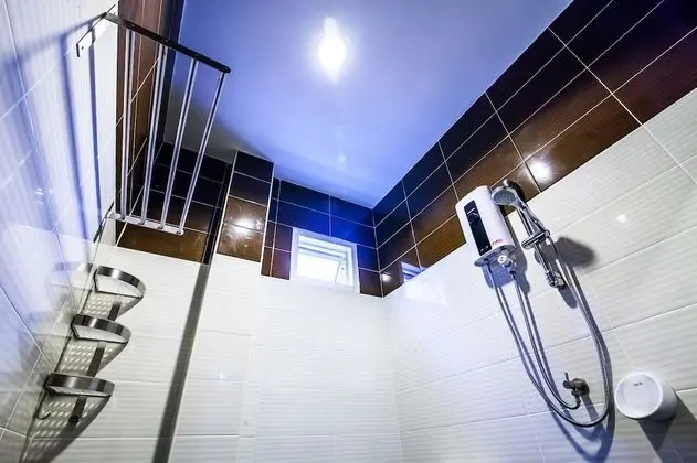 2 Bedroom