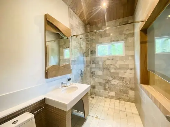 Junior Suite Pool Access