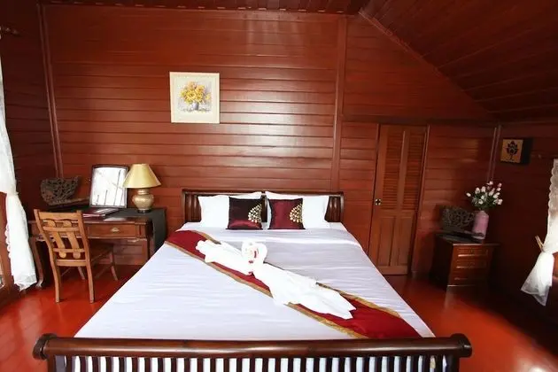 1 King Beds