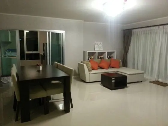 3-Bedroom Apartment