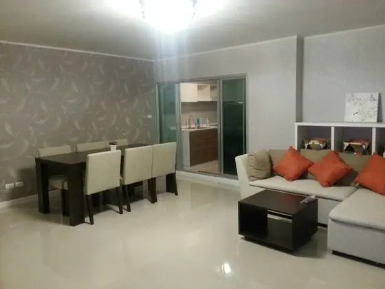 3-Bedroom Apartment