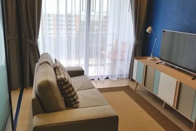 One Bedroom Apartment