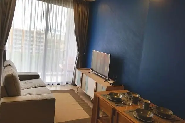 One Bedroom Apartment