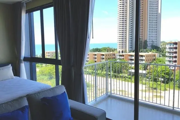 One Bedroom Apartment