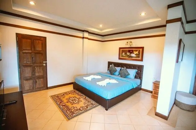 Deluxe Suite Sleep 4 Villa