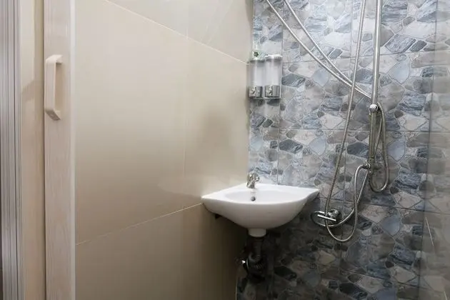 Ortak Ranzalı Oda, Karma Ranzalı Oda