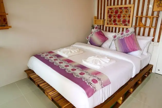 Tek Büyük Yataklı Oda, Balkon
