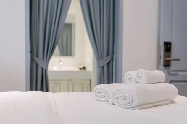 Classical Standard Room