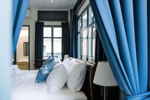 Colonial Suite