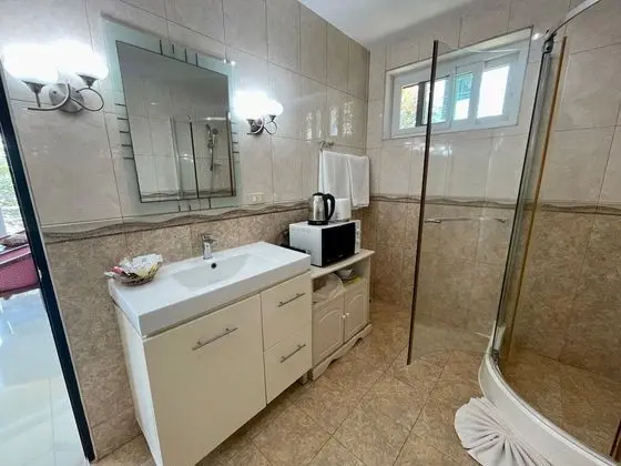 Seaview Deluxe