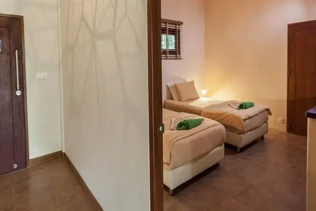 5 Bedroom Villa with Private Pool