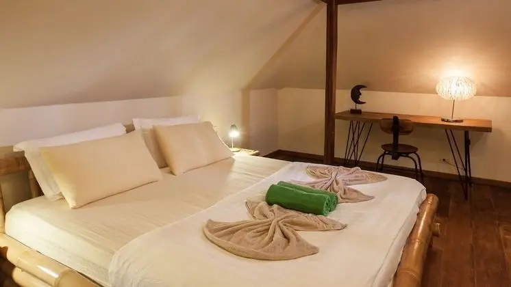 5 Bedroom Villa with Private Pool