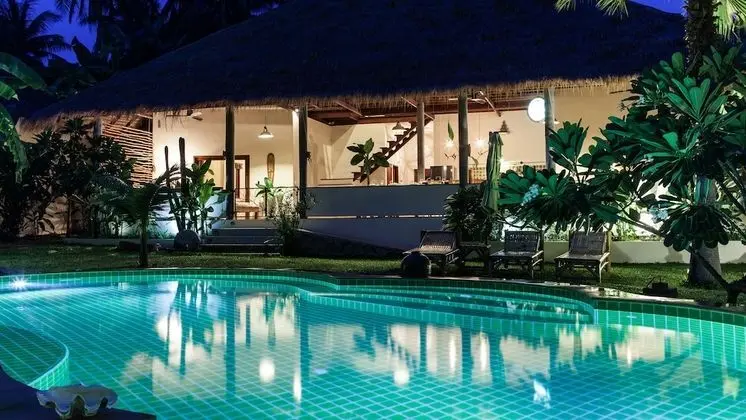5 Bedroom Villa with Private Pool
