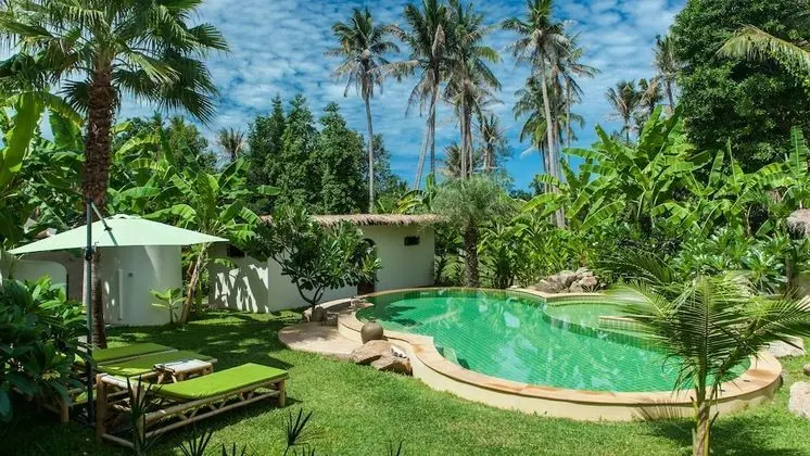 5 Bedroom Villa with Private Pool