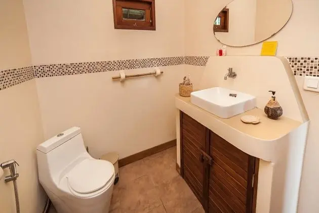5 Bedroom Villa with Private Pool