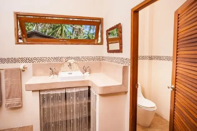 5 Bedroom Villa with Private Pool