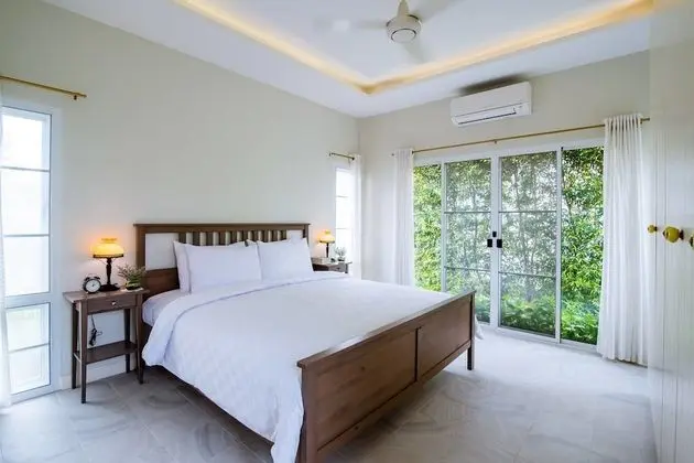 Deluxe Villa