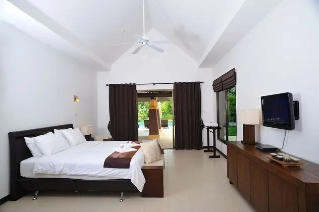 Villa, 4 Yatak Odası, Kişiye Özel Havuzlu