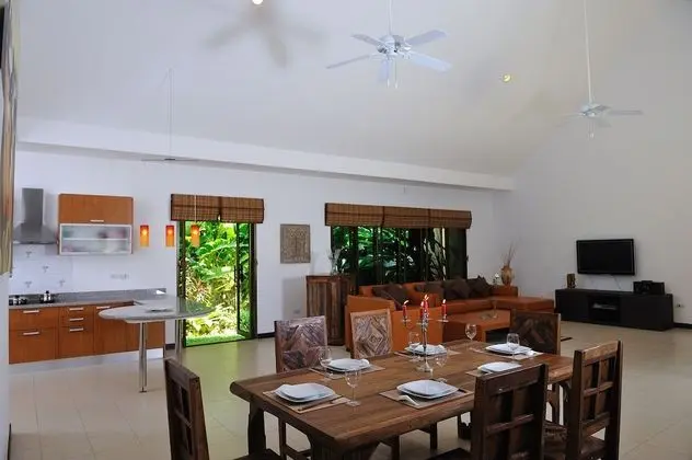 Villa, 4 Yatak Odası, Kişiye Özel Havuzlu