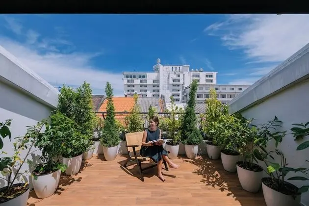 Stüdyo, Balkon