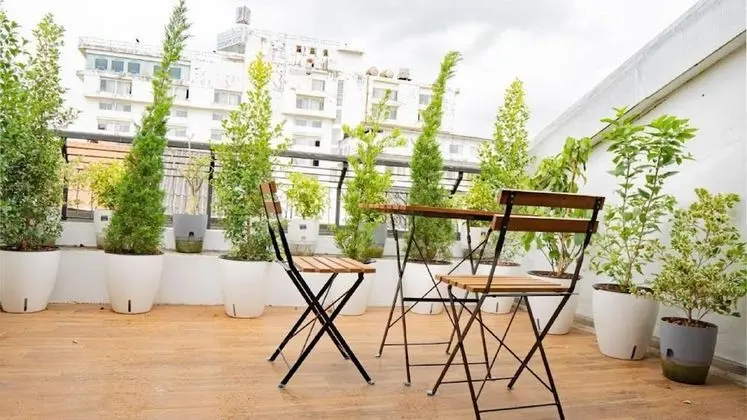 Stüdyo, Balkon