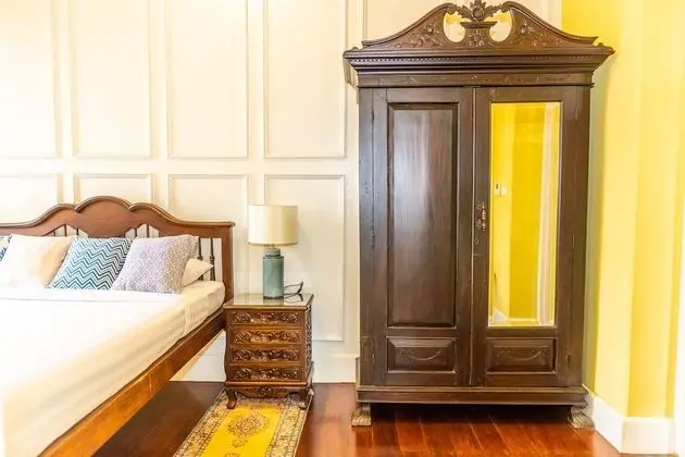 Deluxe Double Room with Living Room and Bathtub (FIVE)
