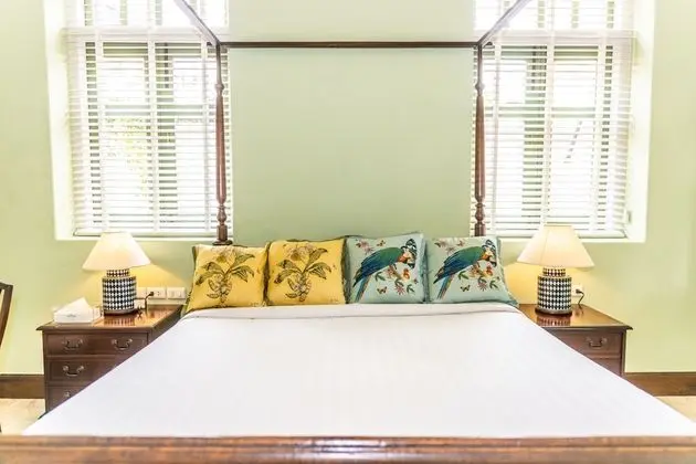 Deluxe Suite (TWO)