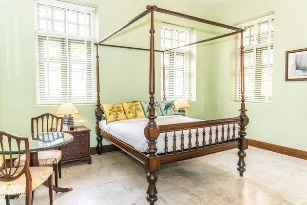 Deluxe Suite (TWO)