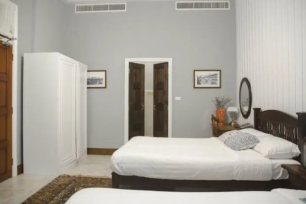 Deluxe Twin Room with Bathtub (FOUR)