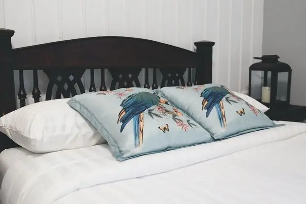 Deluxe Twin Room with Bathtub (FOUR)