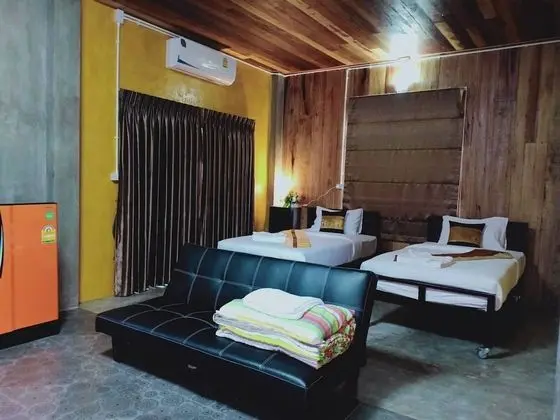 Standard Twin Room with Sofa Bed