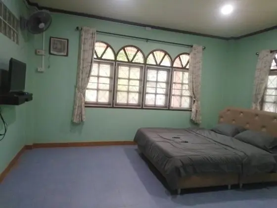 Classic Room with Garden View