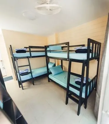 6-Bed Family Room