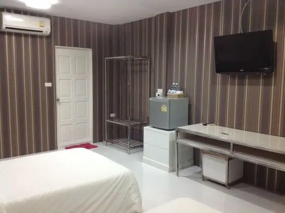 Standard Room 1 or 2 Persons