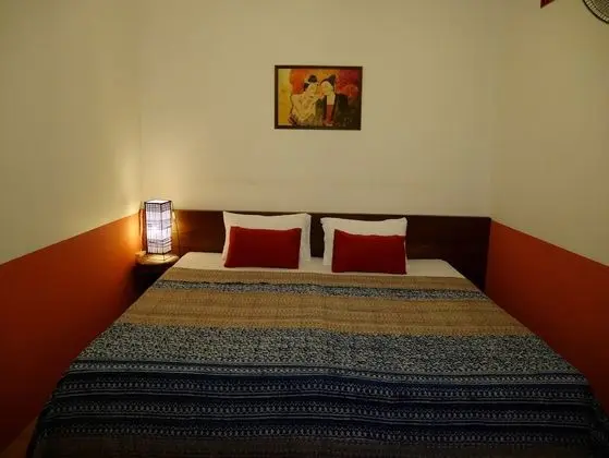 Deluxe Bungalow - Orange