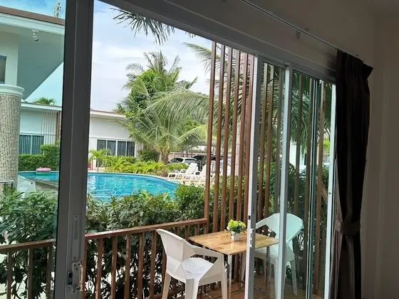 Superior Pool view