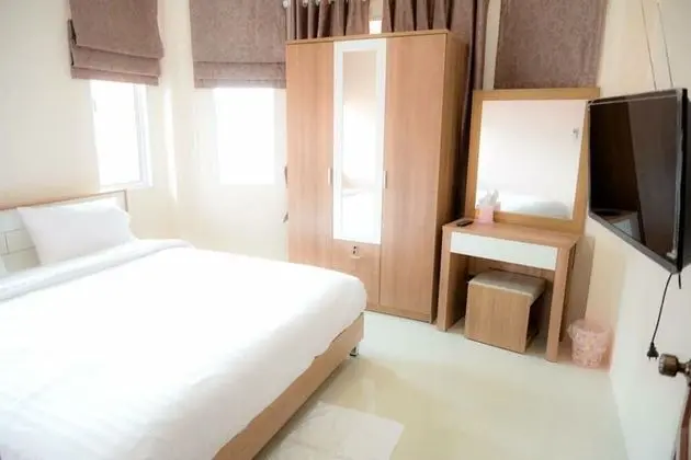 Three Bedrooms House