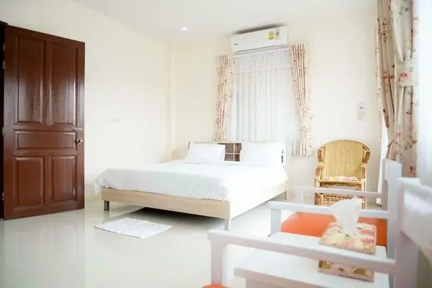 Three Bedrooms House
