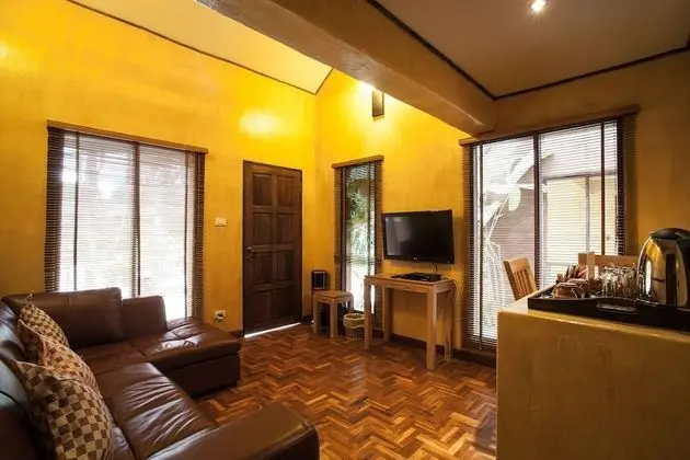 Deluxe Tek Büyük veya İki Ayrı Yataklı Oda, 1 En Büyük (King) Boy Yatak, Bahçeli