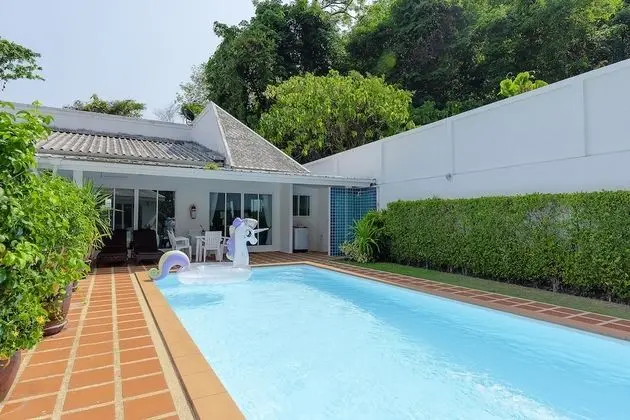 3 Bedrooms with Private Pool Villa