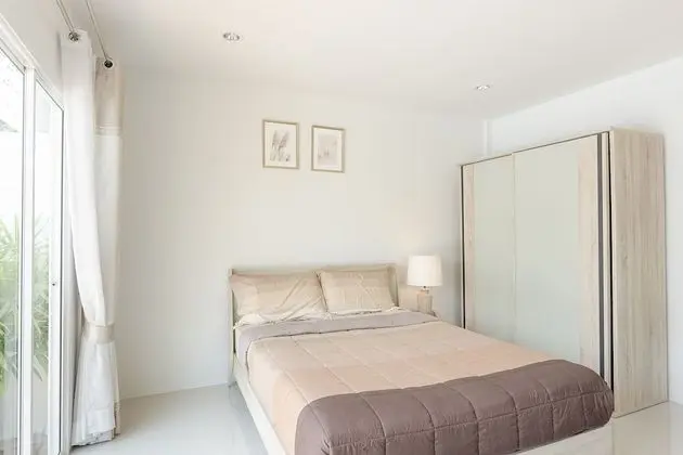 Villa, 3 Yatak Odası, Havuz Kenarı