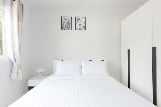 Villa, 3 Yatak Odası, Havuz Kenarı