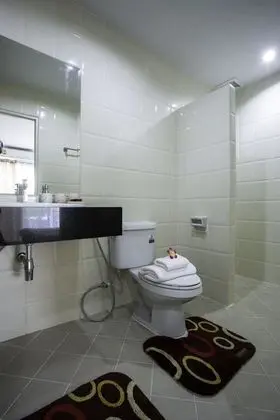 Villa, 3 Yatak Odası, Havuz Kenarı