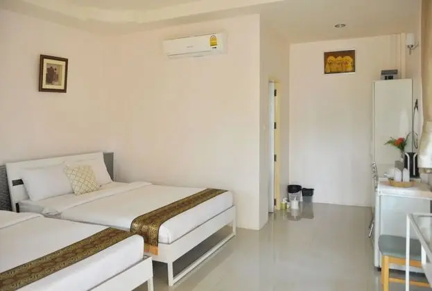 Deluxe Bungalow with Garden View