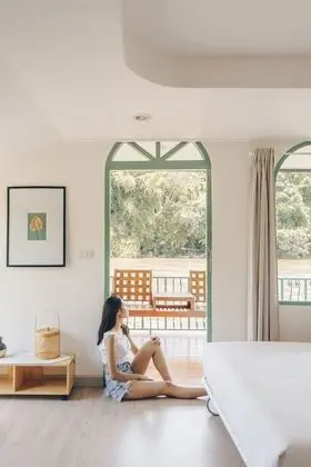 Floating Raft Quadruple Room