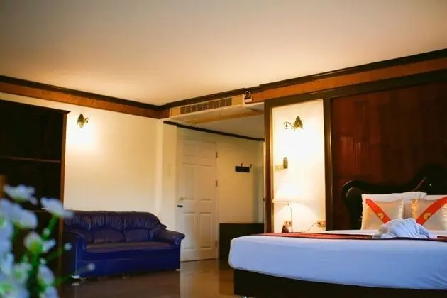Suite Room with River View